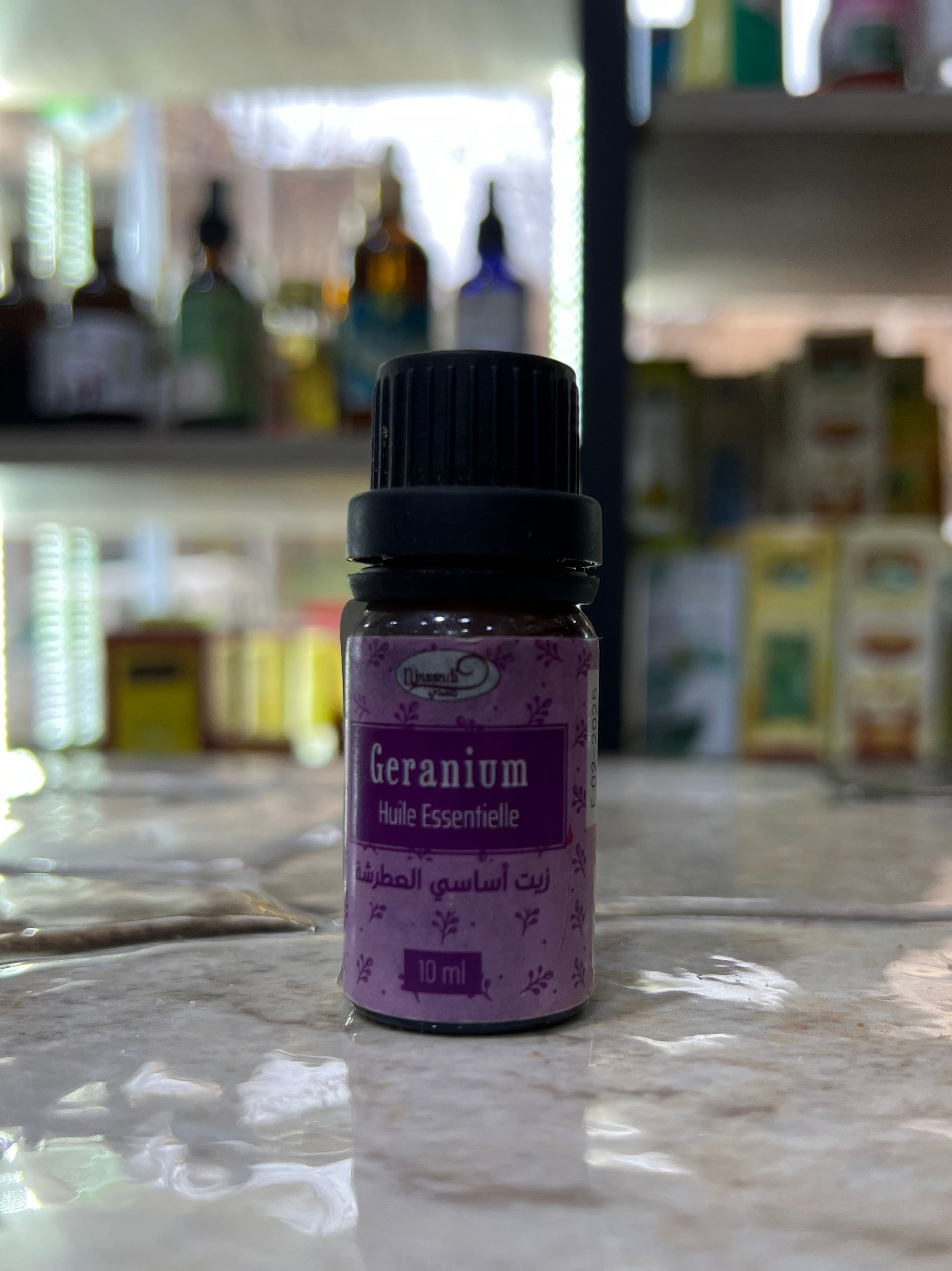 زيت أساسي العطرشة → Huile essentielle de géranium